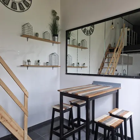 Maisonnette A 200m De La Avec Parking Gratuit Et Terrasse * Berck