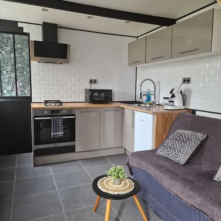 شقة Maisonnette A 200m De La Avec Parking Gratuit Et Terrasse Berck