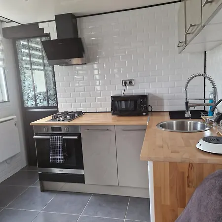 شقة Maisonnette A 200m De La Avec Parking Gratuit Et Terrasse Berck