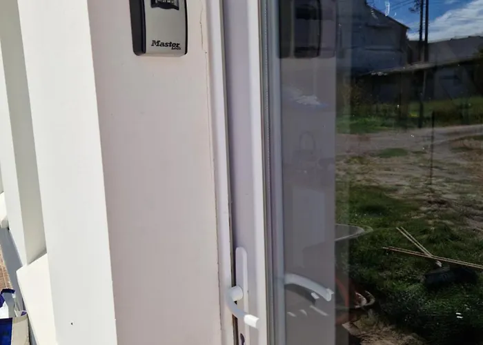 아파트 Maisonnette A 200m De La Avec Parking Gratuit Et Terrasse